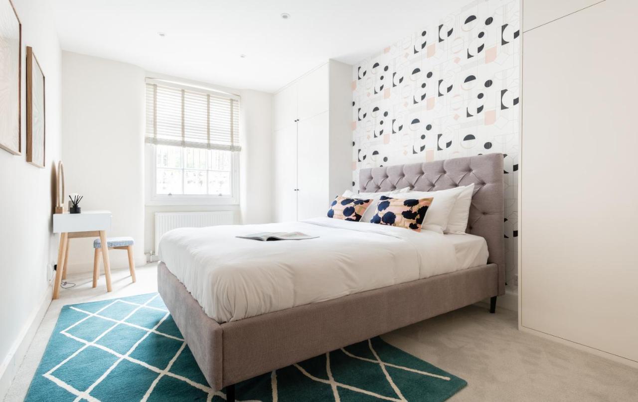 The Chelsea Arms - Bright 3Bdr With Garden & Private Parking Appartement Londen Buitenkant foto